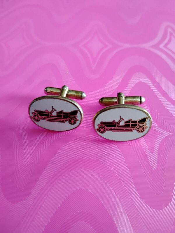 white enamel Cufflinks